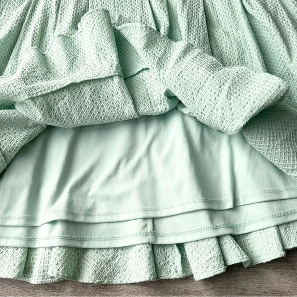 Torrid Green Teal Flared Eyelet Cotton Pleated Circle
Mini Skirt - Picture 5 of 12